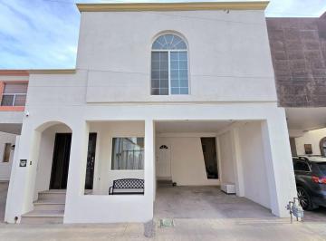 Casa · 4 Recámaras · Propiedad en Venta con 4 Recamaras