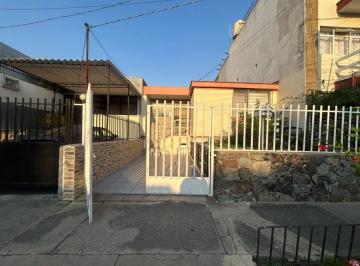 Casa de 3 habitaciones, Guadalajara · Casa en Venta en Col. Santa Monica