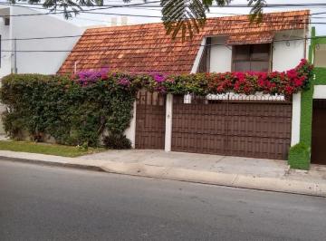 Casa · 324m² · 3 Recámaras · 1 Estacionamiento · Casa - Fraccionamiento Bosques de Campeche