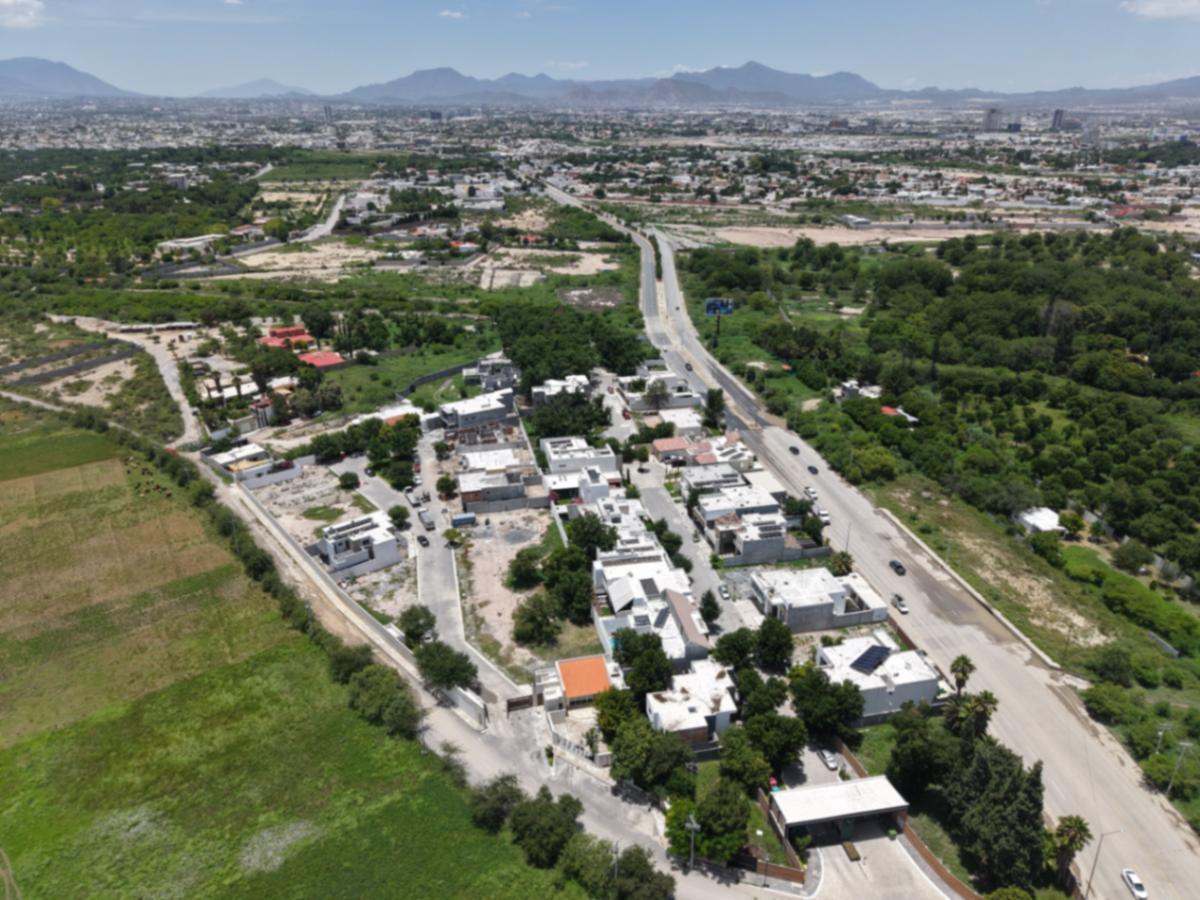 Land Plot Over 300 m&sup2; North of Saltillo in a Gated Community