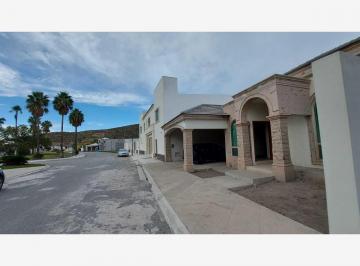 1 · Casa en Renta en Country Club Residencial, Saltillo, Coahuila de Zaragoza
