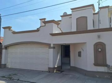 1 · ¡Vive con Estilo y Comodidad en Saltillo! Casa Amueblada en Renta Atrás del Imss 2