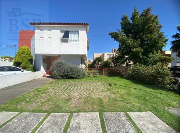 Casa en condominio · 246m² · 3 Recámaras · 4 Estacionamientos · Casa en Condominio en San Miguel Totocuitlapilco
