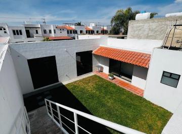 2556c40b3d41d10cb6652cc6998dbce30f380b2854a5f2beb01a820cfc628ee6 · Casa de un Piso en Rancho Santa Mónica en Renta