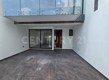 Casa · 182m² · 3 Recámaras · 2 Estacionamientos · Venta Casa Nueva Arboledas de Loma Bella!