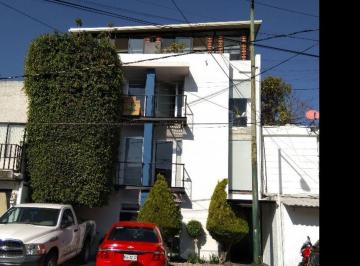 Casa de 6 habitaciones, Venustiano Carranza · Casa en Venta en 50 de Cecilio Robelo 20, Jardín Balbuena, Venustiano Carranza