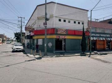 Inmueble productivo urbano , Iztapalapa · Propiedad Comercial con Bodega y Local