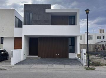 Casa en condominio · 188m² · 4 Recámaras · 2 Estacionamientos · Casa Zoe en Condominio en Fraccionamiento Viña Antigua