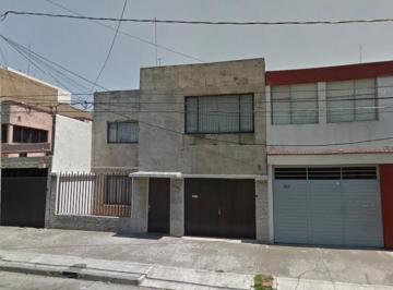 Casa de 4 habitaciones, Benito Juárez · Casa en Venta en Petén #662