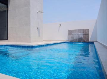 Casa · 470m² · 4 Recámaras · Casa 4 Recámaras | Alberca Privada | Residencial Las Olas