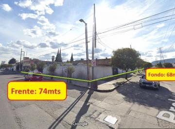 Terreno / Lote · 2000m² · 30 Estacionamientos · Lote / Terreno en Venta en Reforma y Ferrocarriles Nacionales