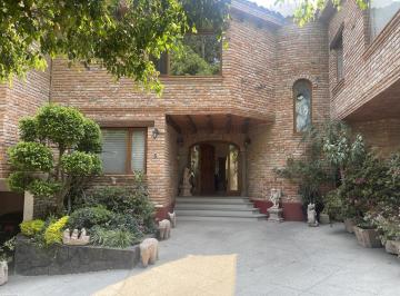 Casa en condominio · 533m² · 3 Recámaras · 4 Estacionamientos · Casa en Condominio en Venta en San Jerónimo Lídice