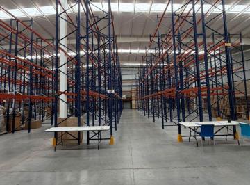 Bodega comercial , San Pedro Tlaquepaque · Bodega en Renta Dentro de Parque Industrial – Zona López Cotilla