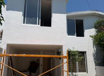 Casa de 3 habitaciones, Zapopan · Casa en Remodelación 3 Recámaras en Venta