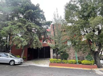 Casa · 253m² · 4 Recámaras · 2 Estacionamientos · Casa Hermosa a Desniveles - Iluminación Natural