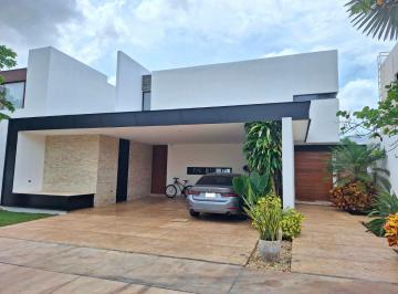 Casa de 3 habitaciones, Mérida · Preciosa Casa en Renta Amueblada Merida Residencial Allegra
