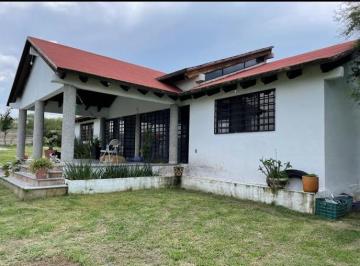 Casa · 203m² · 3 Recámaras · Bonita Casa de Campo