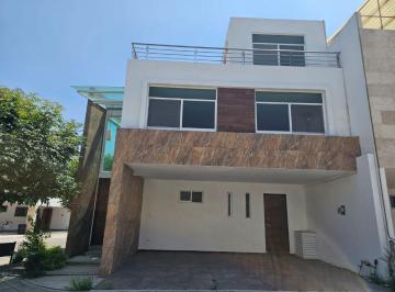 Casa de 4 habitaciones, San Andrés Cholula · Casa en Renta Lomas de Angelópolis Cerca Nuevo Chedraui Select