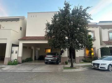 1 · Casa en Venta en Las Sendas
