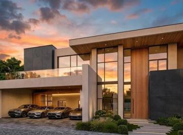 1 · Residencia en Encinos de San Agustin