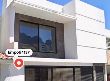 Casa · 219m² · 3 Recámaras · 2 Estacionamientos · Casa - Cumbres San Agustín 2 Sector