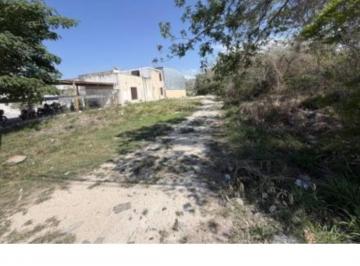 Terreno / Lote · 4675m² · Terreno en Venta de 4,675 m² Sobre Av Internacional Umán - (4)