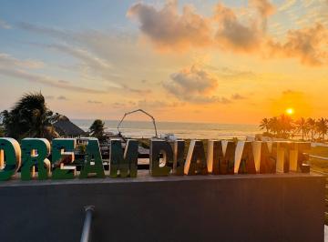 Departamento · 106m² · 3 Recámaras · 2 Estacionamientos · Departamento en Venta en Playa Bonfil Acapulco | Dreams Lagoons 3.2 Mdp con Amenidades Premium Alber