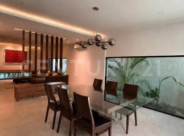 Casa · 327m² · 3 Recámaras · 2 Estacionamientos · Casa en Renta Residencial Aqua - Av Huayacan