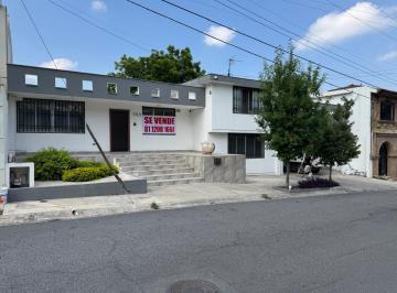 Casa de 3 habitaciones, Monterrey · Hermosa Residencia de Lujo en Venta