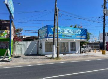 Local comercial · 400m² · 2 Recámaras · 8 Estacionamientos · Local - Benito Juárez