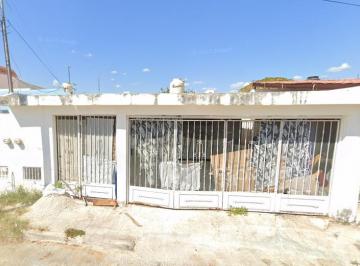 Casa de 3 habitaciones, Mérida · Casa en Venta en Mérida, Yucatán
