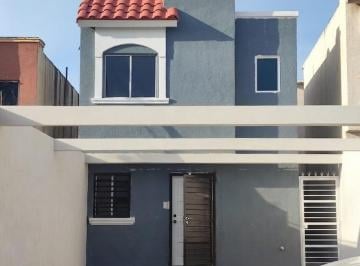 Casa en condominio de 2 habitaciones, Tijuana · Casa Remodelada en Renta en Hacienda Casa Grande
