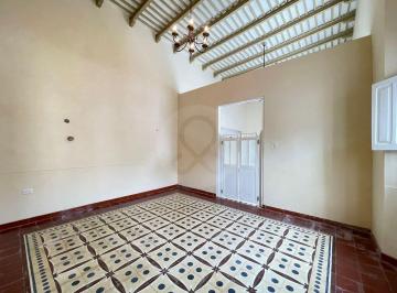 Casa · 185m² · 4 Recámaras · Casa en Renta en Merida Centro