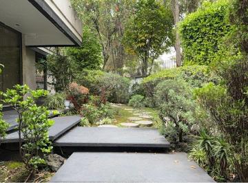 N/A · Icónica Casa en Esquina en Bosque de Las Lomas con Seguridad