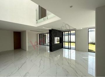 N/A · Excelente Casa en Venta - Bosque Real