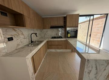 Casa · 105m² · 2 Recámaras · 2 Estacionamientos · Casa Nueva, Elemento Residencial, Cuautlancingo