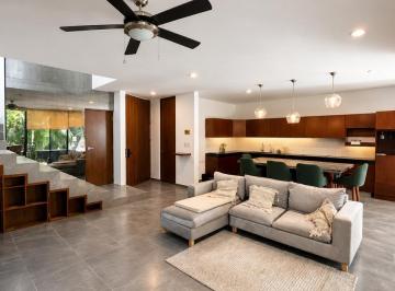Casa · 190m² · 2 Recámaras · 2 Estacionamientos · Townhouse en Renta en Arcadia, Semiamueblado
