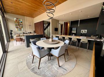 Casa de 3 habitaciones, Querétaro · Arquitectura de Alto Nivel en Zona Exclusiva - Altozano