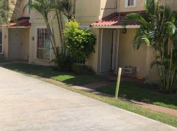 Casa en condominio de 2 habitaciones, Acapulco de Juárez · Casa en Venta en Fraccionamiento Las Gaviotas en Acapulco