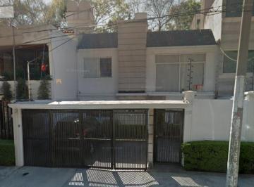 Casa de 4 habitaciones, Coyoacán · Casa en Venta en Country Club Churubusco, Coyoacán, Cdmx
