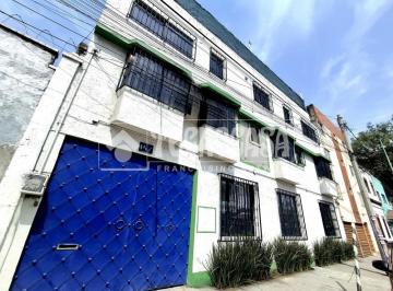 Casa uso de suelo habitacional mixto (para 8 niveles) de 319m2 de terreno y 600m · Edificio Sobre Insurgentes