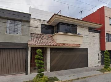 Casa de 4 habitaciones, Puebla · Casa en Venta en Mirador, Heroica Puebla de Zaragoza, Pue.