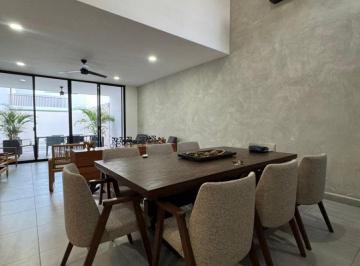 Casa en condominio de 3 habitaciones, Mérida · Casa en Venta en Privada Amidanah Zona Norte Xcanatum
