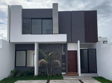 1aaaad423ecc0c516c83b43b2e3e8341b4da6992da19a74f9459424c888f5a15 · Casa en Venta en Veracruz Fracc. Lomas de La Rioja Riviera Veracruzana