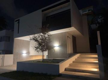 Casa en condominio de 3 habitaciones, Querétaro · Casa Venta Privada Arboledas Queretaro