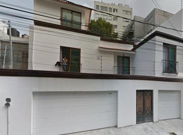 Casa de 3 habitaciones, Benito Juárez · Casa en Venta en Nápoles, Benito Juárez, Cdmx