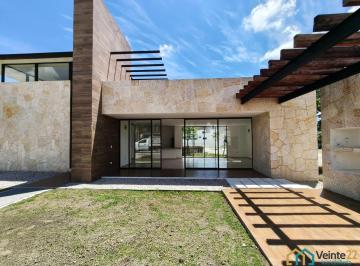 Terreno / Lote · 182m² · Venta de Terreno en Parque Napa, con Casa Club