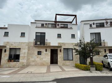 Casa de 4 habitaciones, Querétaro · Venta Casa Querétaro Refugio