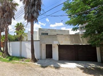 Casa de 4 habitaciones, Querétaro · ¡Oportunidad Exclusiva de Inversión! en Queretaro Jurica Pinar