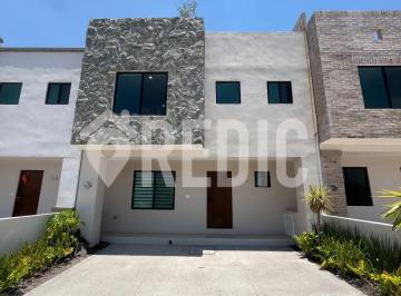 Casa de 3 habitaciones, Querétaro · Casa en Venta en La Vista